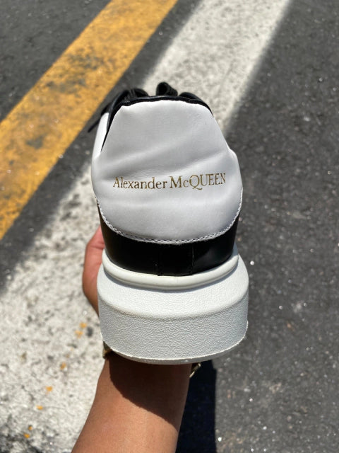 Alexander Mcqueen