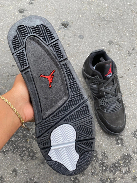 Air Jordan 4 Retro ‘Black Cat’