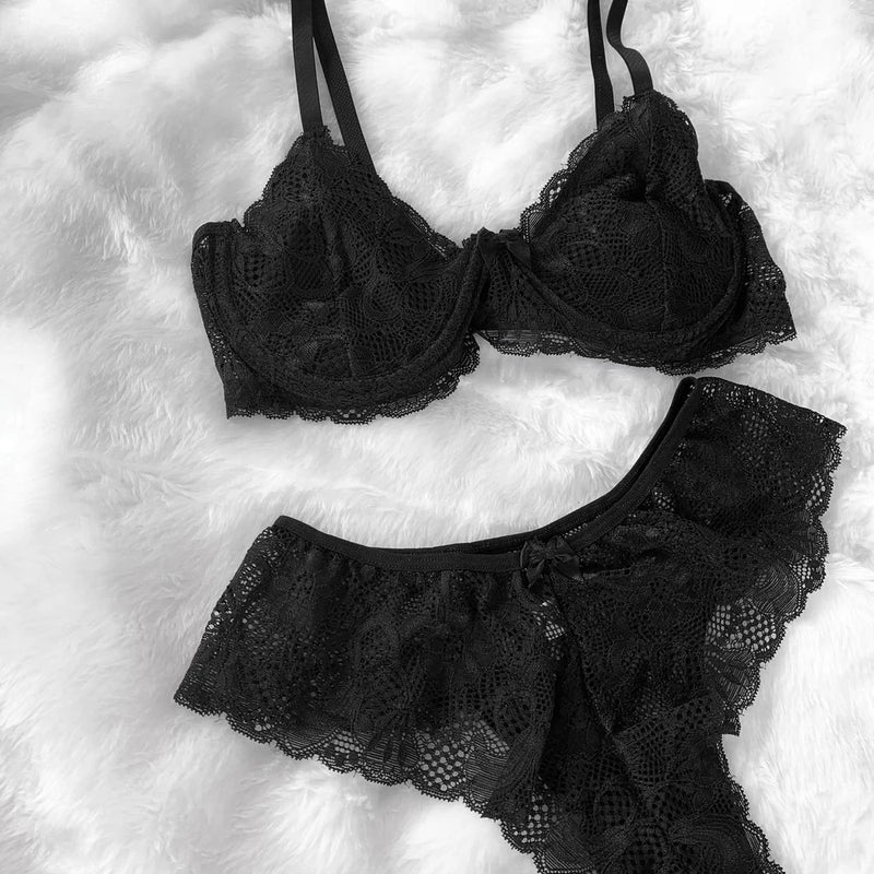 Conjunto De Lingerie Sem Bojo Com Arco Renda Calcinha e Sutiã Rendados