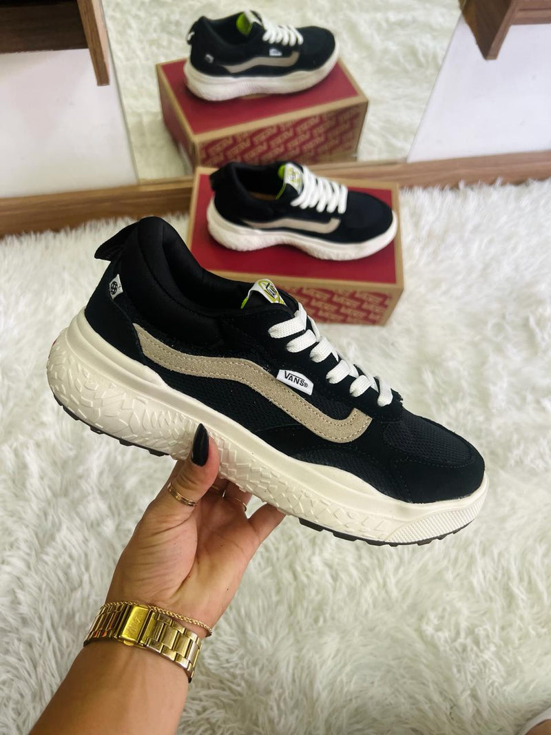 Neo Vans VR3