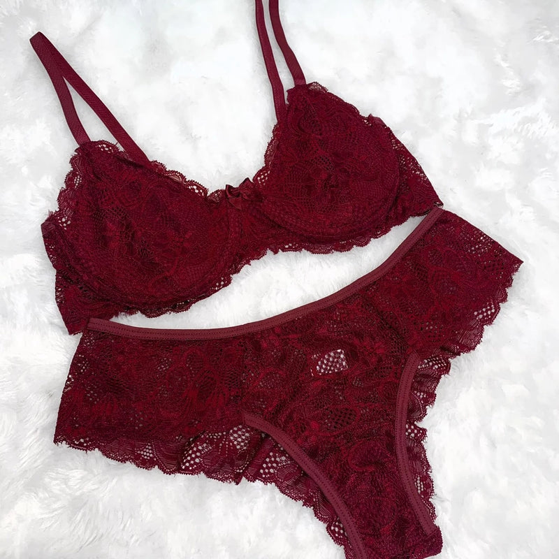 Conjunto De Lingerie Sem Bojo Com Arco Renda Calcinha e Sutiã Rendados