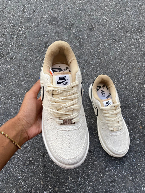 Air Force 1 ´´ cream black white``
