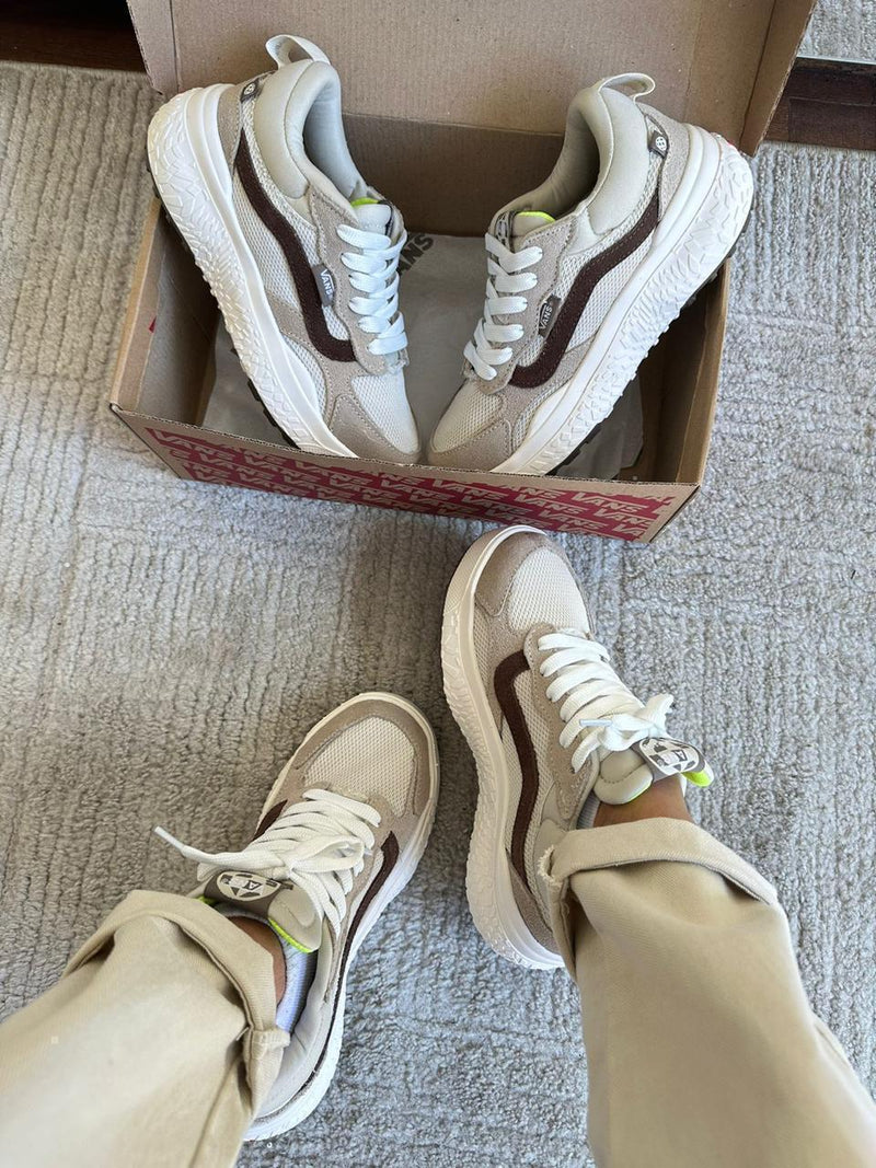 Neo Vans VR3