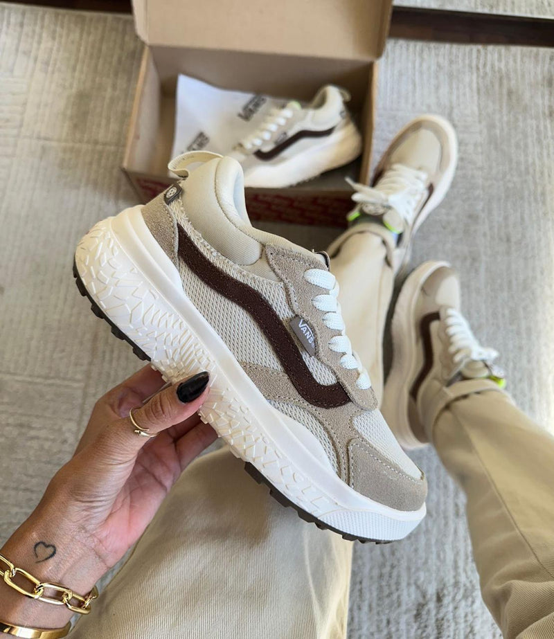 Neo Vans VR3