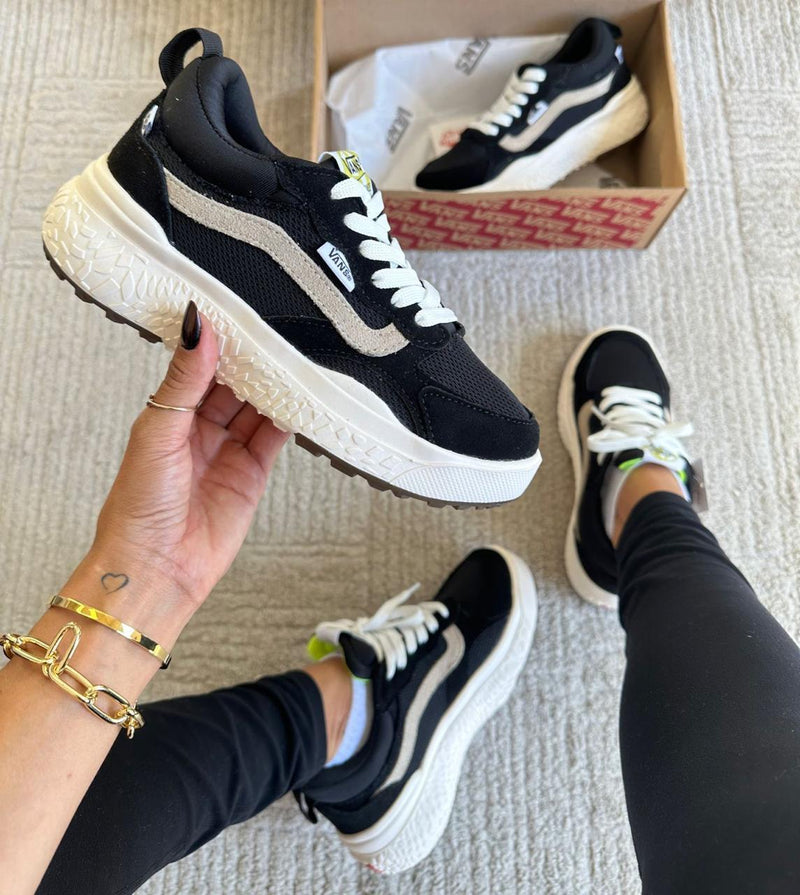 Neo Vans VR3