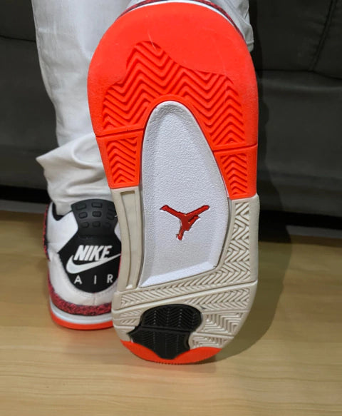 NIKE AIR JORDAN 4 RETRO " RED CEMENT "