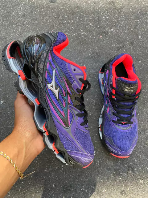 Mizuno Wave Prophecy 6 purple