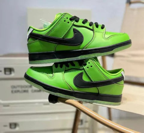 The Powerpuff Girls X Nike SB Dunk [Importado]