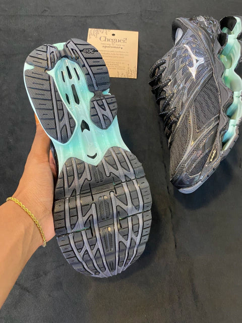 Mizuno Wave Prophecy 8