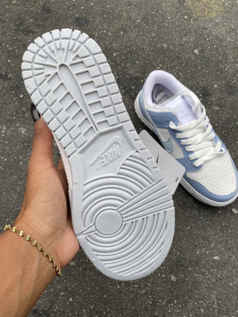 Dunk Low SB