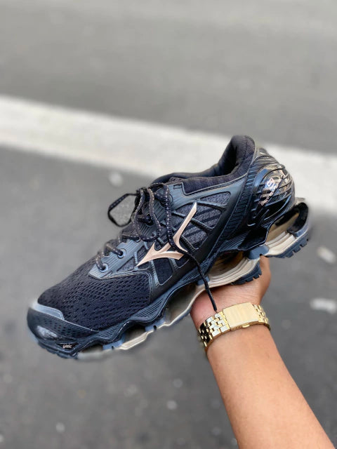 Mizuno Wave Prophecy 9