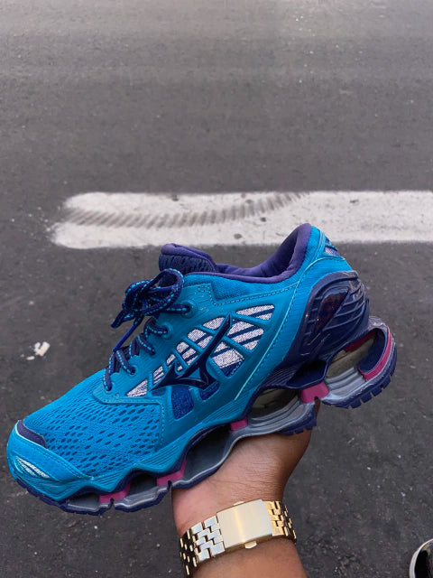 Mizuno Wave Prophecy 9