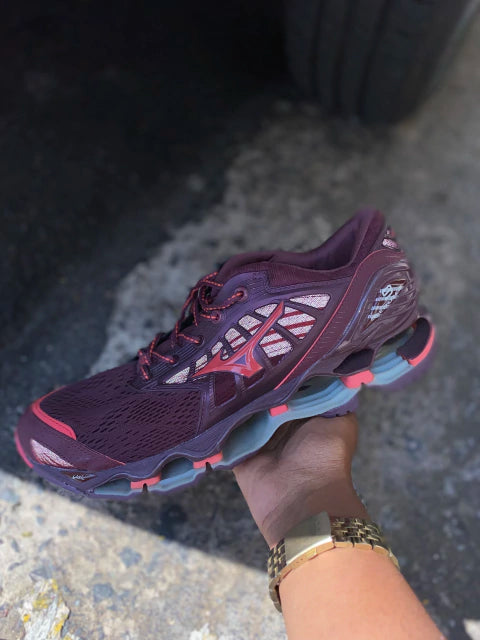 Mizuno Wave Prophecy 9