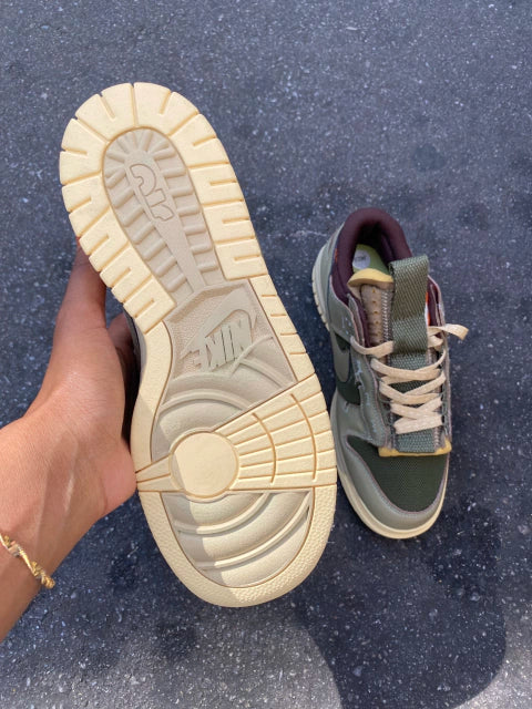 Dunk Low SB