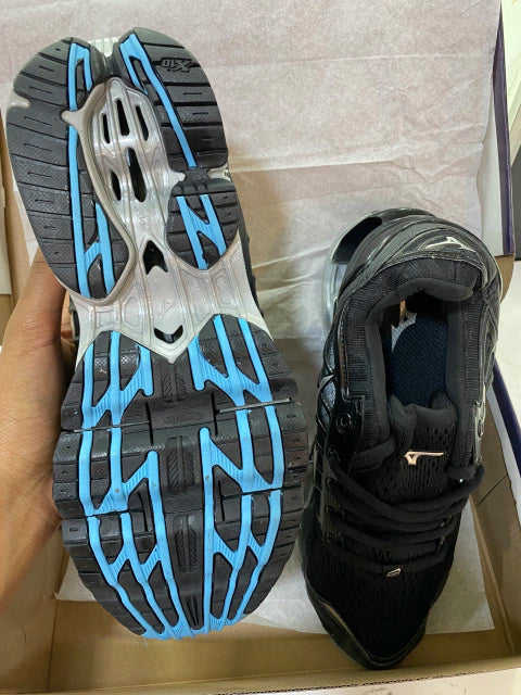 Mizuno Wave Prophecy 9