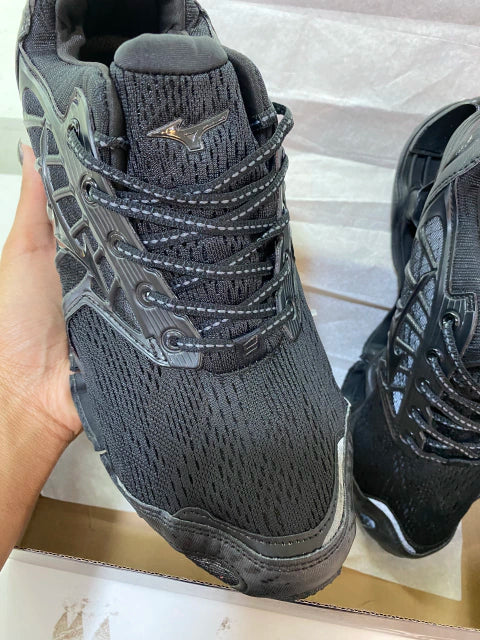 Mizuno Wave Prophecy 9