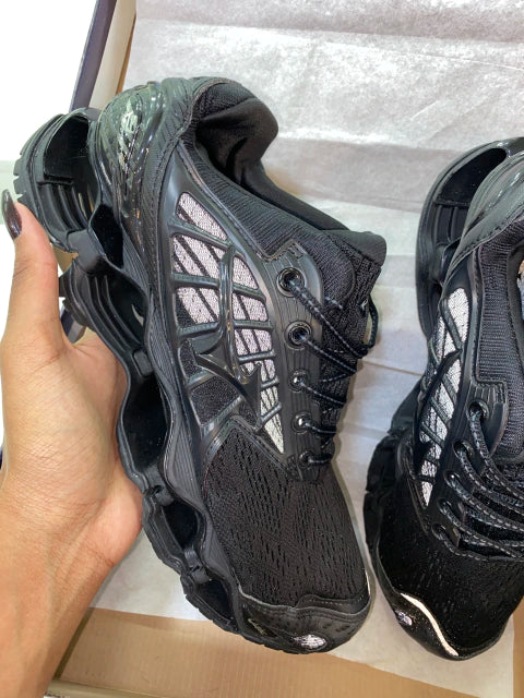 Mizuno Wave Prophecy 9