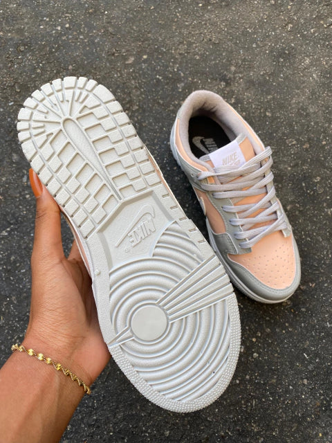 Dunk Low SB