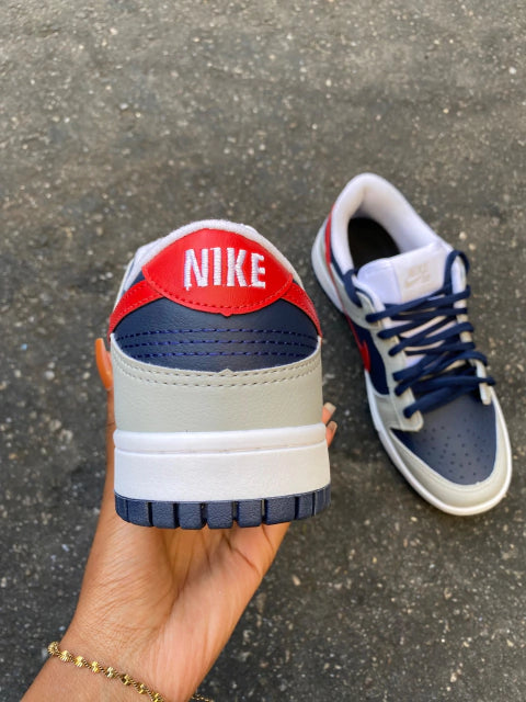 Dunk Low SB