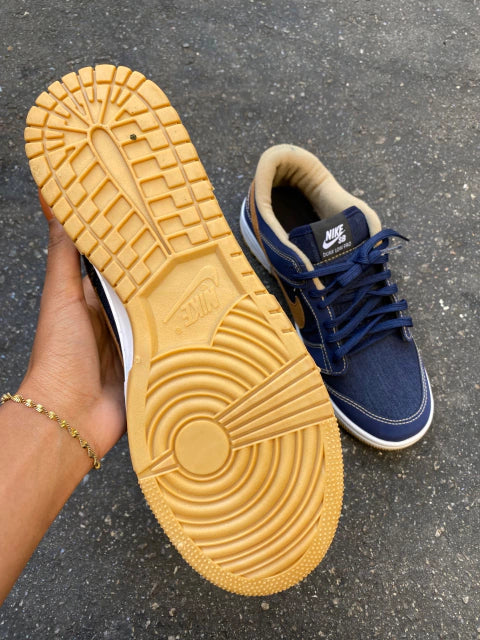 Dunk Low SB