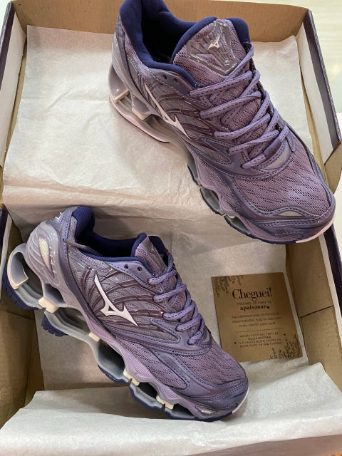 Mizuno Wave Prophecy 8