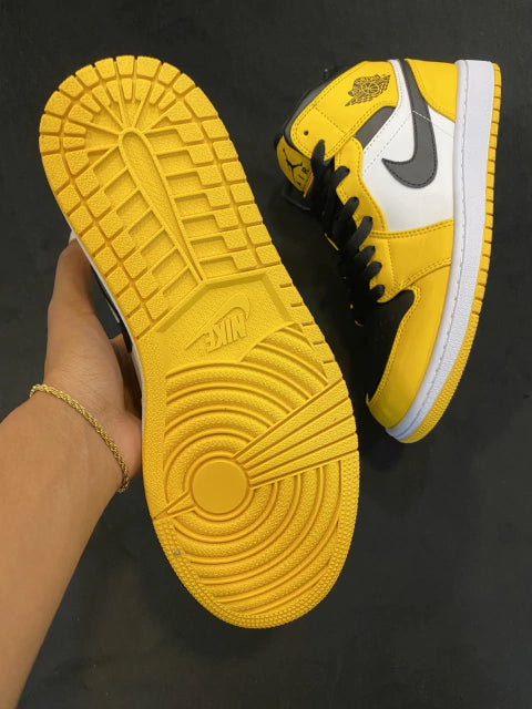 Nike Air Jordan 1 Retro High OG Taxi