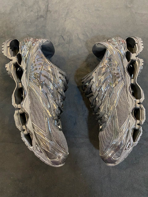 Mizuno Wave Prophecy 8