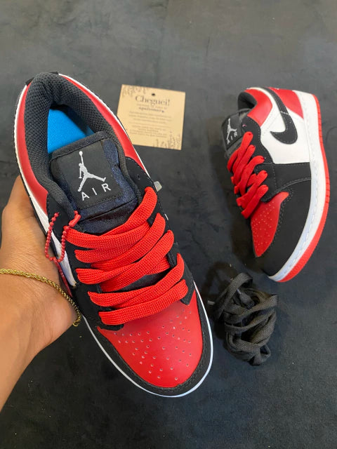 Air Jordan 1 Low Bred Toe