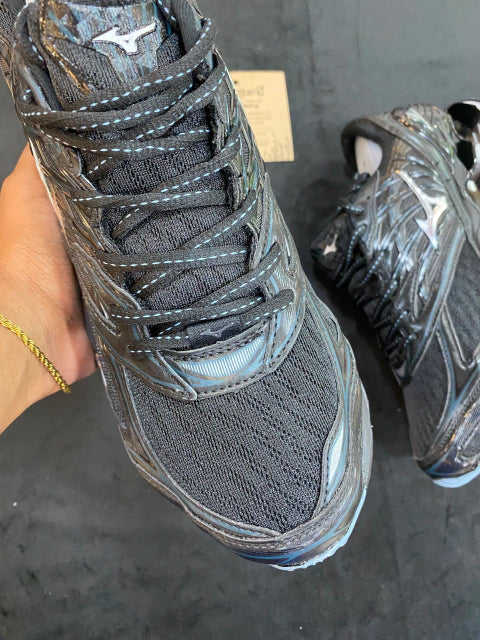 Mizuno Wave Prophecy 8