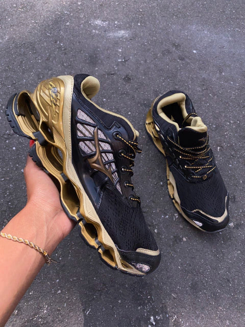 Mizuno Wave Prophecy 9