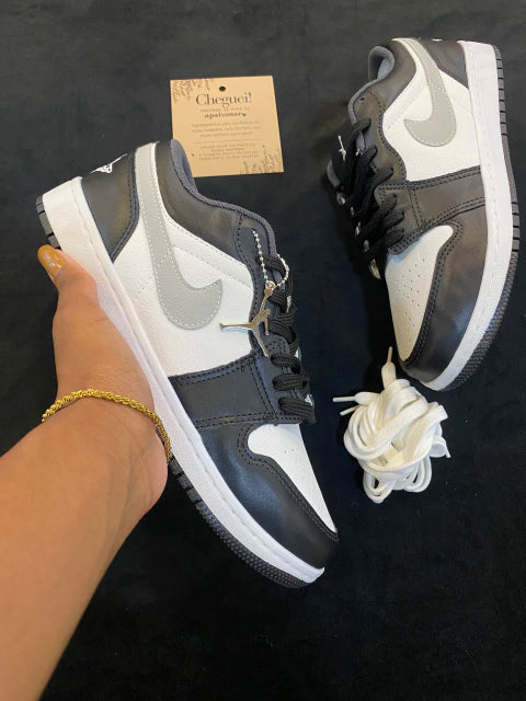 Air Jordan 1 Low Black Medium Grey