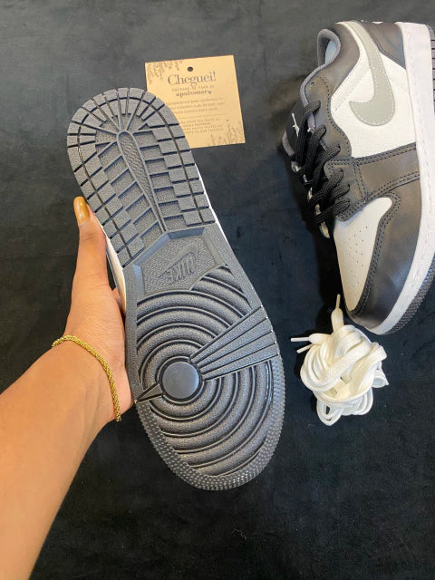 Air Jordan 1 Low Black Medium Grey
