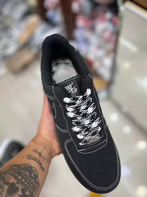 Air Force 1 Low Black Plantom