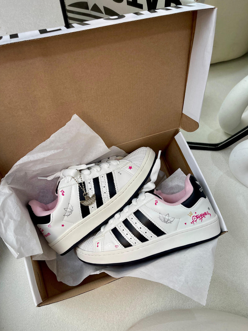 Adidas Superstar Many Friends