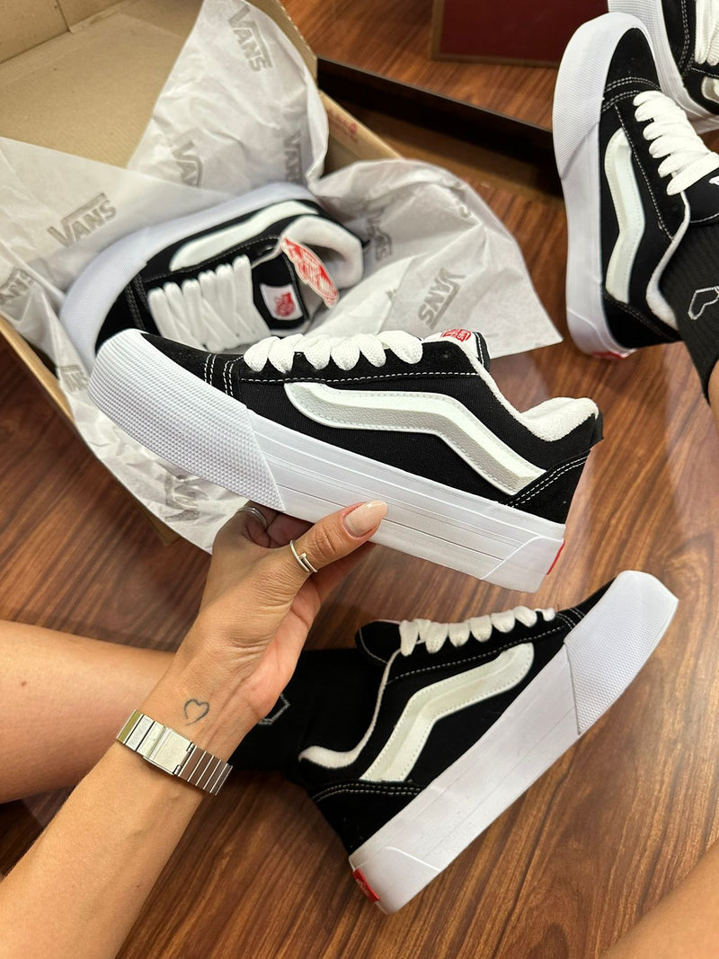 Vans kNU