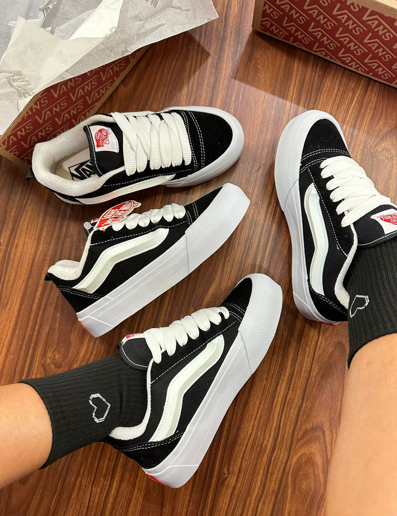 Vans kNU