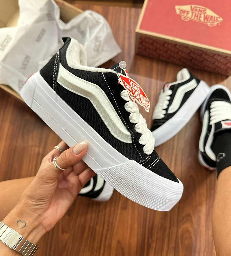 Vans kNU